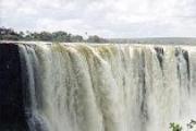 Who discovered Victoria Falls Which traveler discovered Victoria Falls