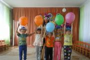 Puhkuse stsenaarium “Lapse sünnipäev lasteaias” Võistlused ja mängud sünnipäevalaste jaoks lasteaias