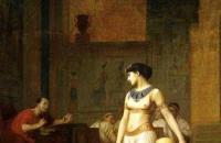 The mystery of Cleopatra's death: committed suicide or was killed in the struggle for the throne?