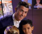 Cristiano Ronaldo: personal life, family, children (photo)